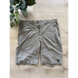 Men’s Brown Billabong Shorts Crossfire Submersibles Size 32